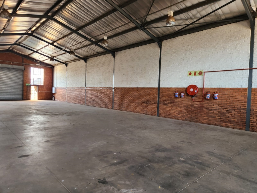To Let Commercial Property for Rent in Rosslyn Gauteng