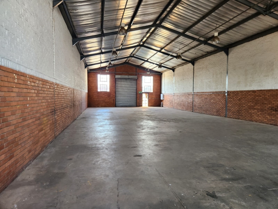 To Let Commercial Property for Rent in Rosslyn Gauteng