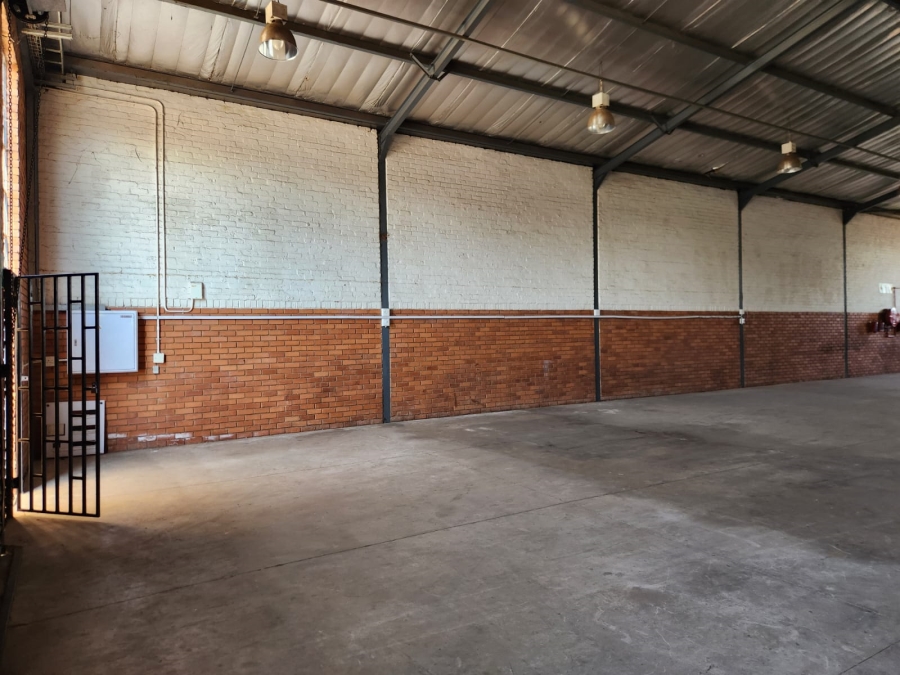 To Let Commercial Property for Rent in Rosslyn Gauteng