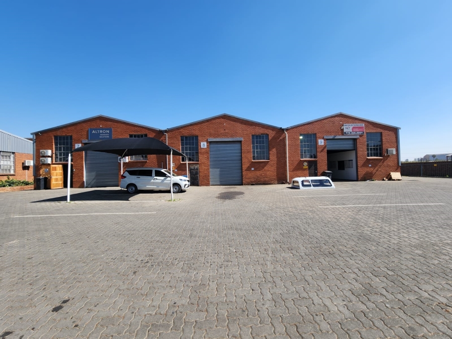 To Let Commercial Property for Rent in Rosslyn Gauteng