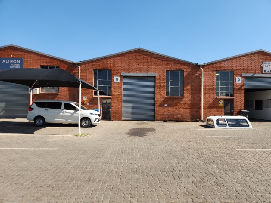 To Let Commercial Property for Rent in Rosslyn Gauteng