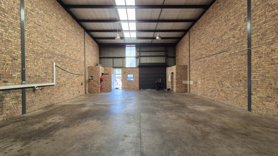 To Let Commercial Property for Rent in N4 Gateway Industrial Park Gauteng