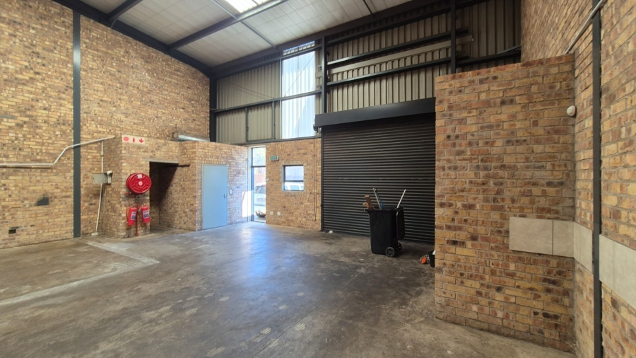 To Let Commercial Property for Rent in N4 Gateway Industrial Park Gauteng