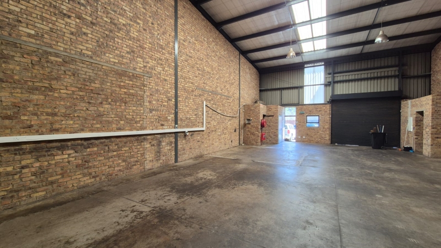 To Let Commercial Property for Rent in N4 Gateway Industrial Park Gauteng