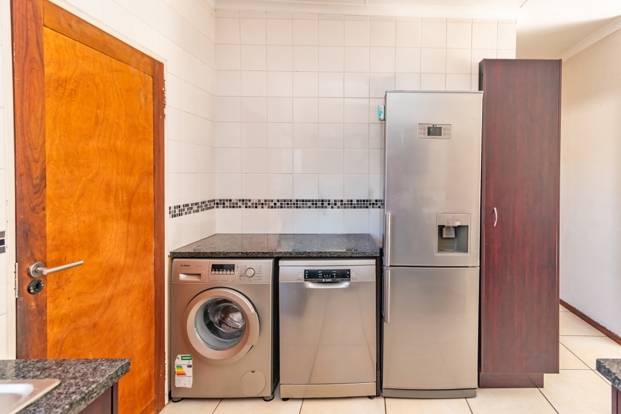 3 Bedroom Property for Sale in Amorosa Gauteng