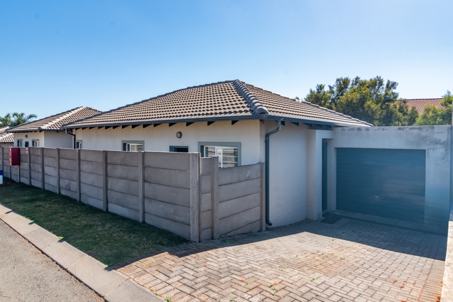 3 Bedroom Property for Sale in Amorosa Gauteng