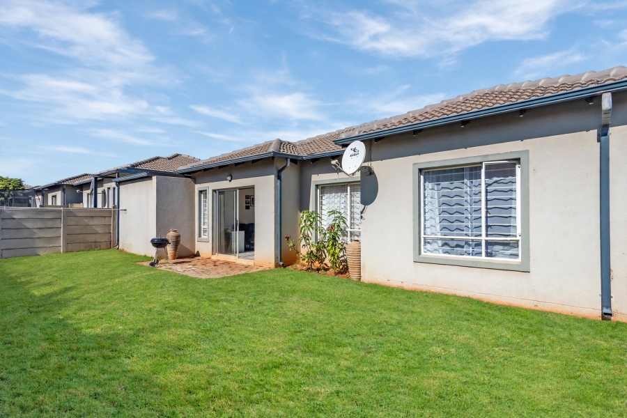 3 Bedroom Property for Sale in Amorosa Gauteng