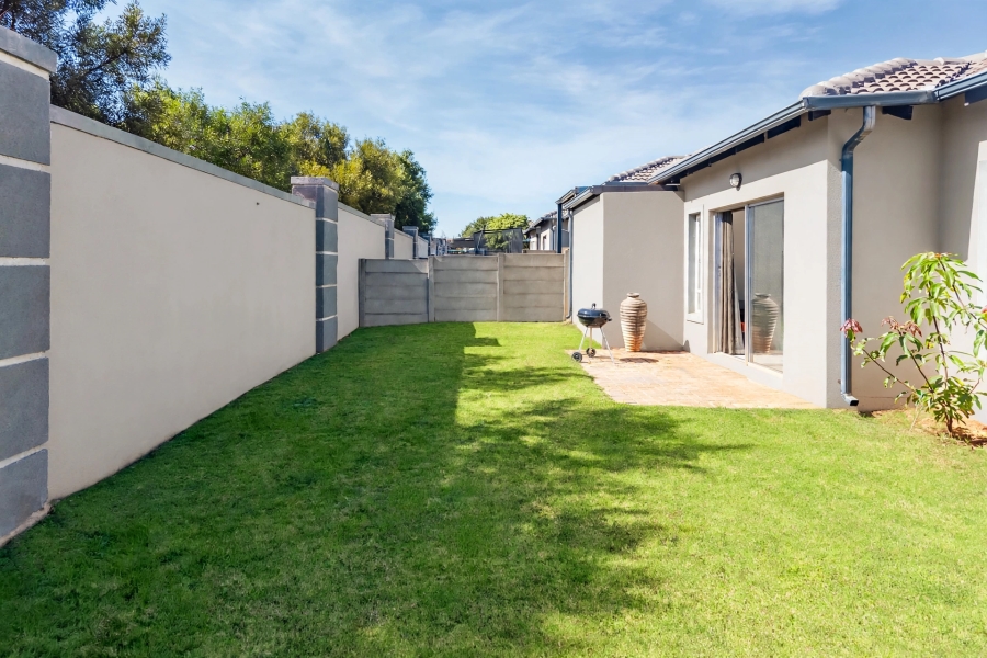 3 Bedroom Property for Sale in Amorosa Gauteng