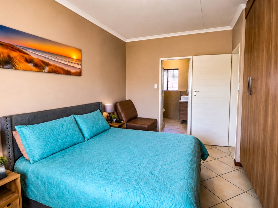 3 Bedroom Property for Sale in Monavoni Gauteng