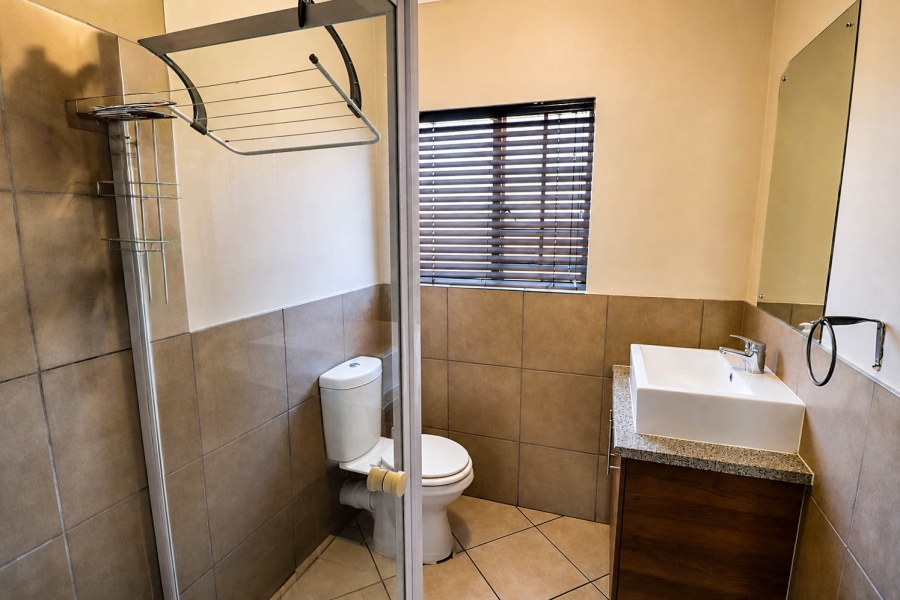 3 Bedroom Property for Sale in Monavoni Gauteng