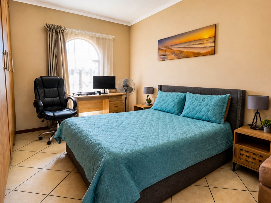 3 Bedroom Property for Sale in Monavoni Gauteng