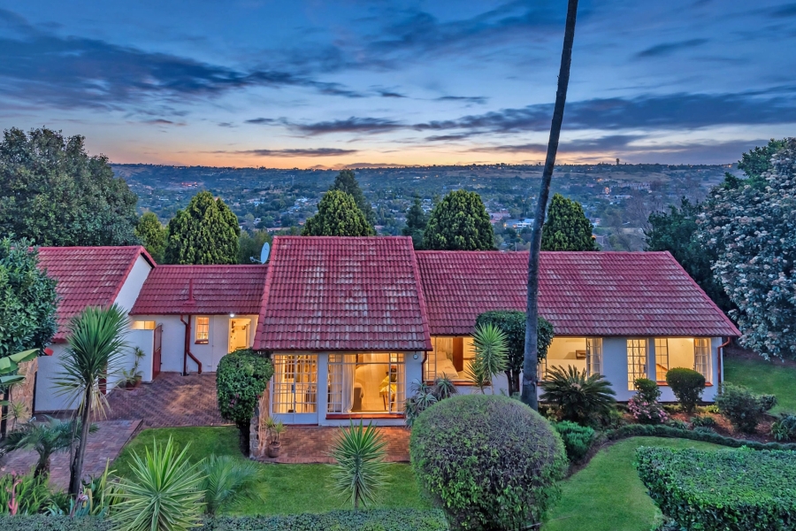 3 Bedroom Property for Sale in Wilro Park Gauteng