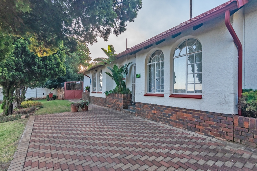 3 Bedroom Property for Sale in Wilro Park Gauteng