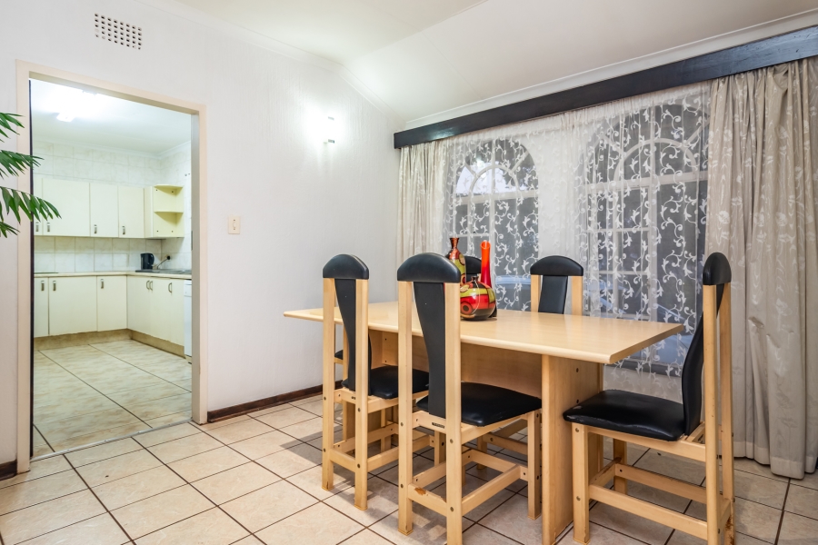 3 Bedroom Property for Sale in Wilro Park Gauteng