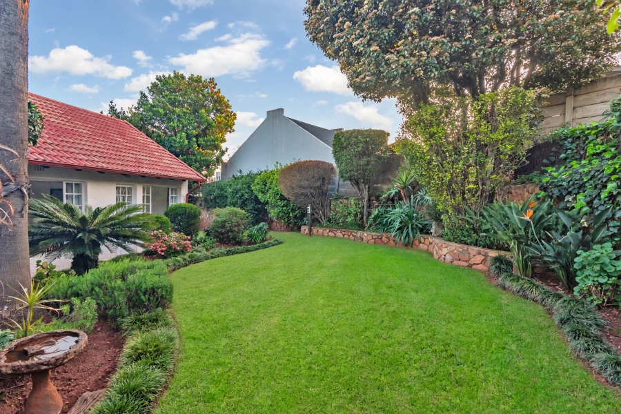 3 Bedroom Property for Sale in Wilro Park Gauteng