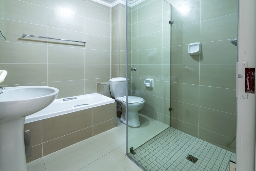 2 Bedroom Property for Sale in Die Wilgers Gauteng