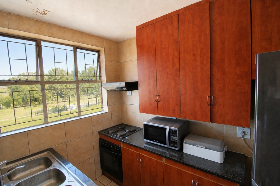 2 Bedroom Property for Sale in Wonderboom South Gauteng