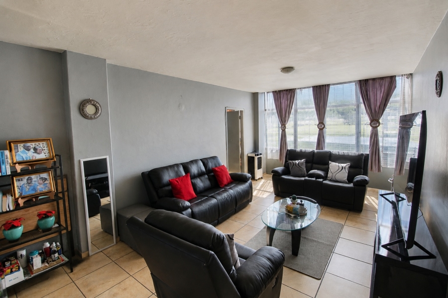2 Bedroom Property for Sale in Wonderboom South Gauteng