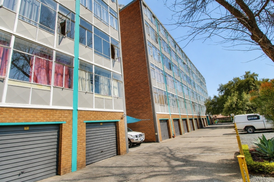 2 Bedroom Property for Sale in Wonderboom South Gauteng