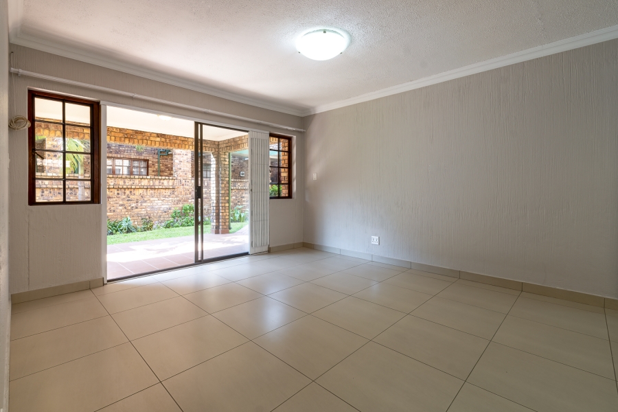 3 Bedroom Property for Sale in Die Wilgers Gauteng
