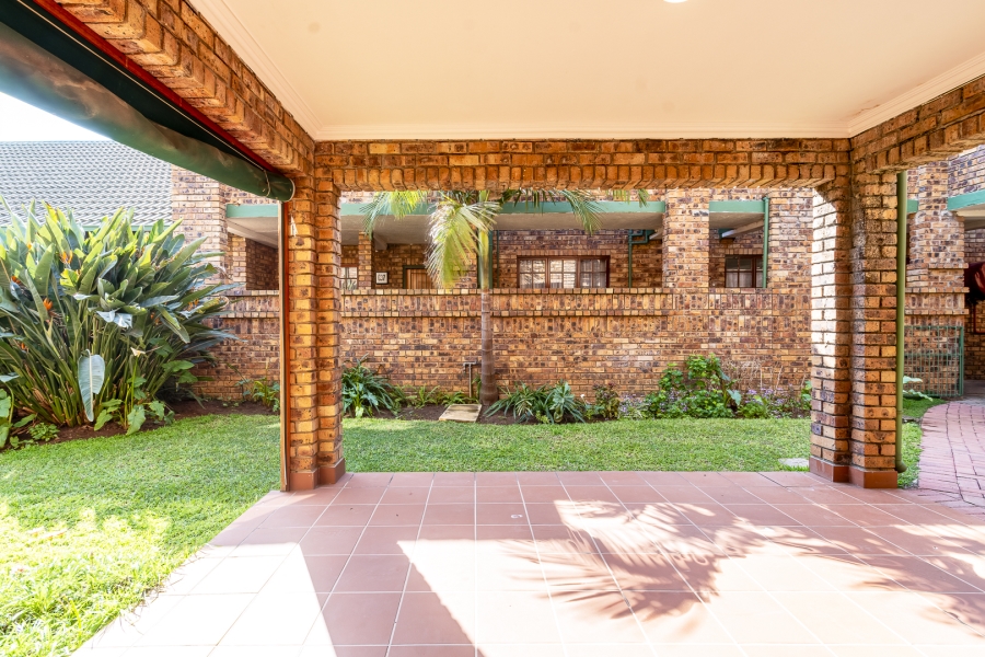 3 Bedroom Property for Sale in Die Wilgers Gauteng
