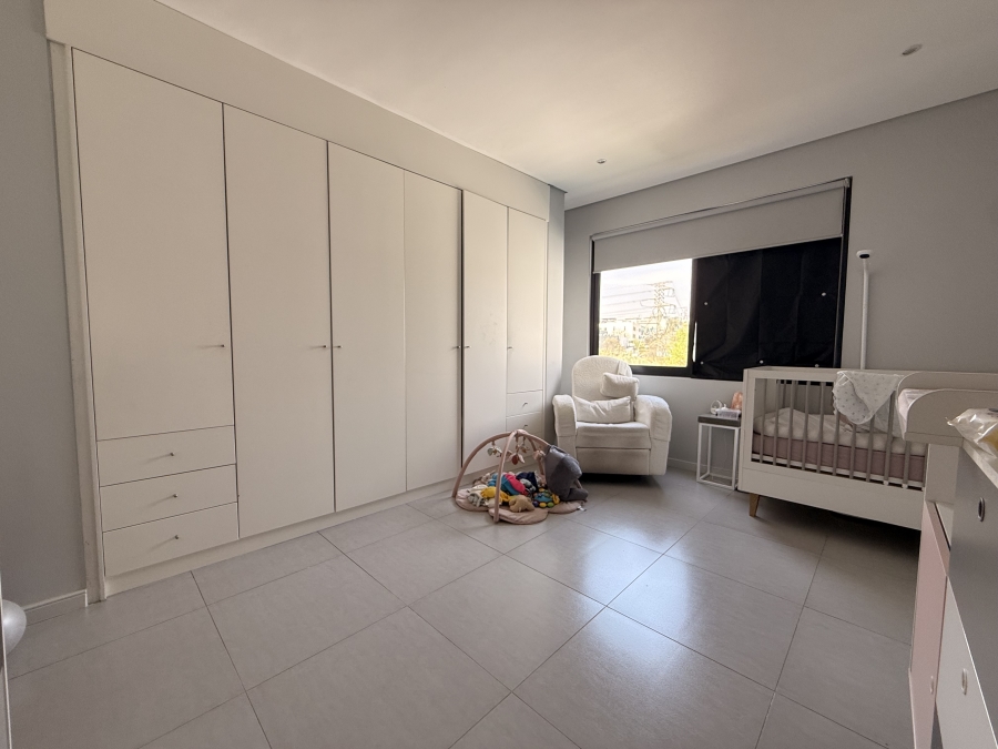 5 Bedroom Property for Sale in Sandown Gauteng