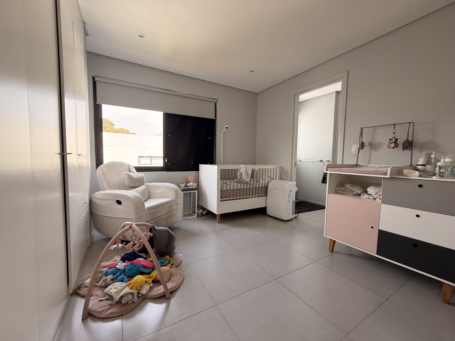 5 Bedroom Property for Sale in Sandown Gauteng