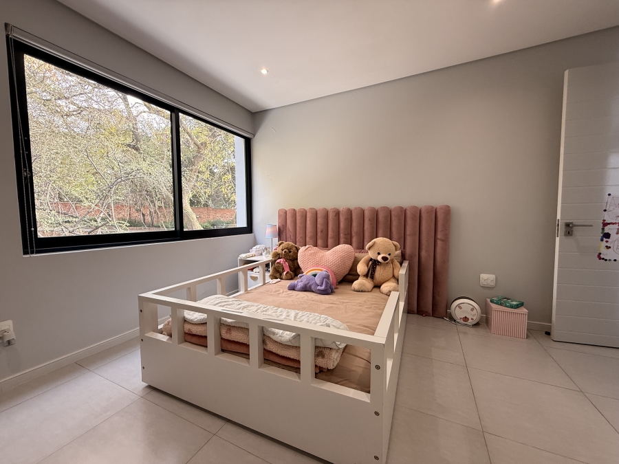 5 Bedroom Property for Sale in Sandown Gauteng