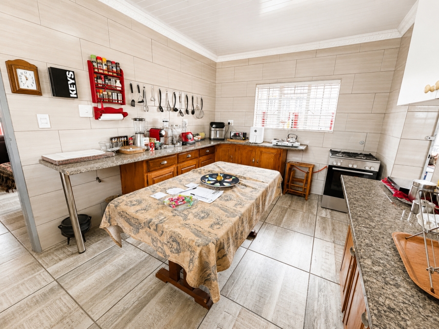 3 Bedroom Property for Sale in Verwoerdpark Gauteng