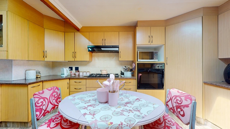 3 Bedroom Property for Sale in Rynfield Gauteng