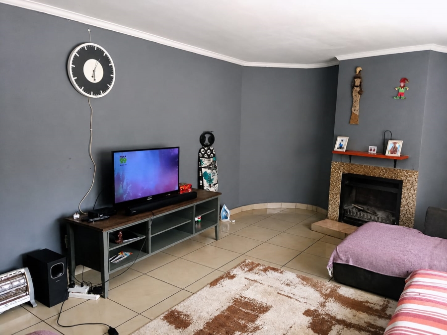 3 Bedroom Property for Sale in Daleside Gauteng