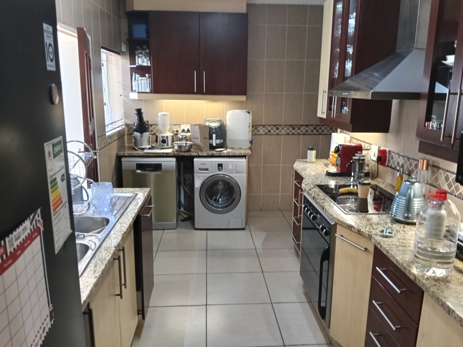 To Let 4 Bedroom Property for Rent in Marlands Gauteng