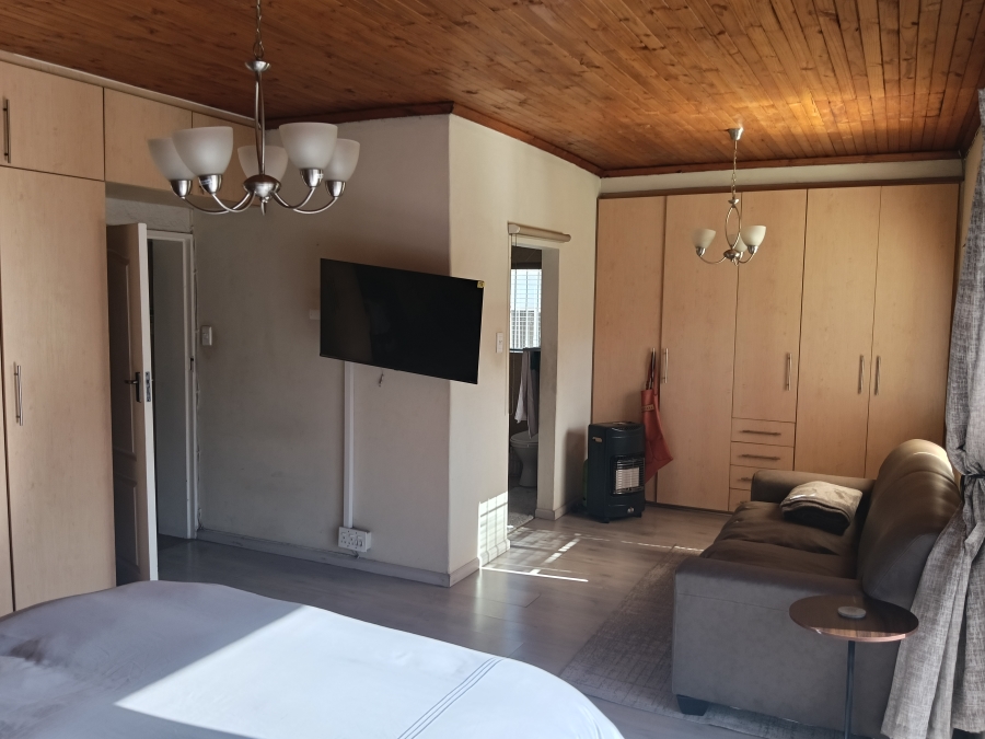 To Let 4 Bedroom Property for Rent in Marlands Gauteng