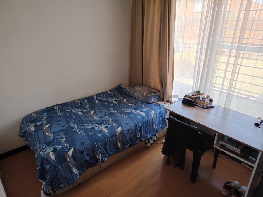 3 Bedroom Property for Sale in Mondeor Gauteng
