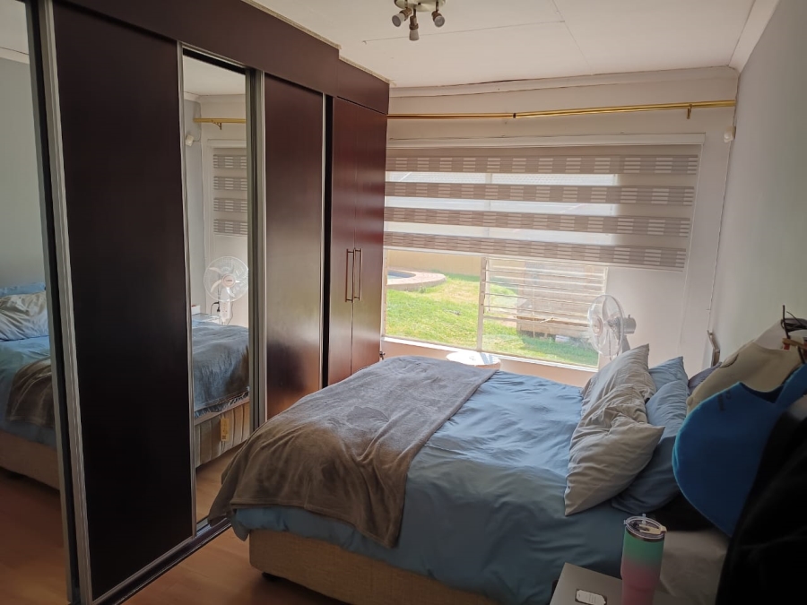 3 Bedroom Property for Sale in Mondeor Gauteng