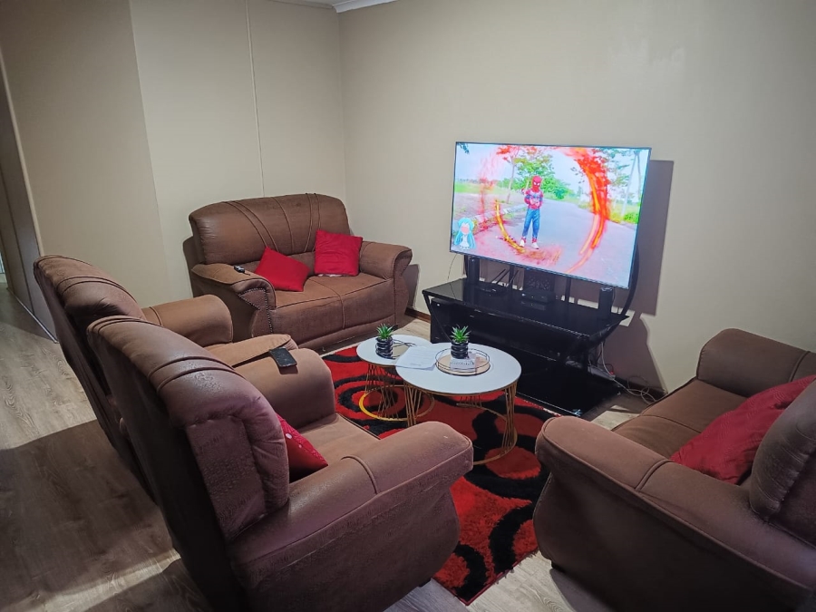 3 Bedroom Property for Sale in Chrisville Gauteng