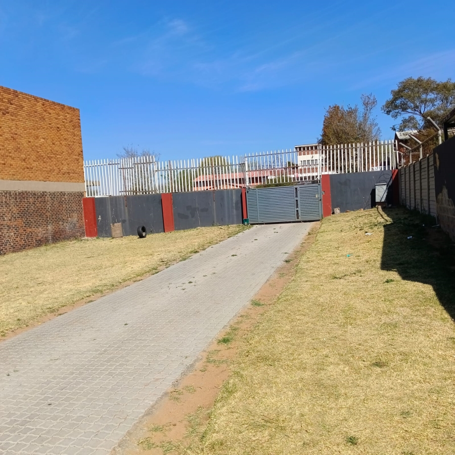 3 Bedroom Property for Sale in Chrisville Gauteng