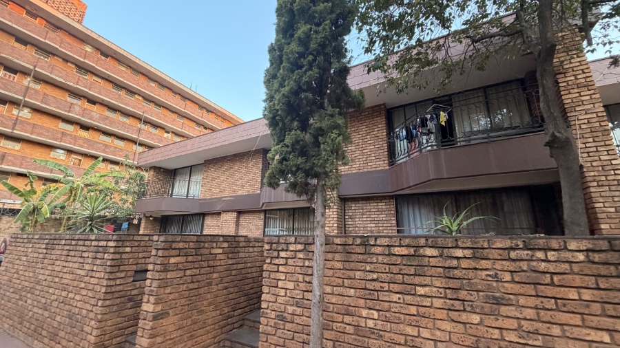 2 Bedroom Property for Sale in Baileys Muckleneuk Gauteng