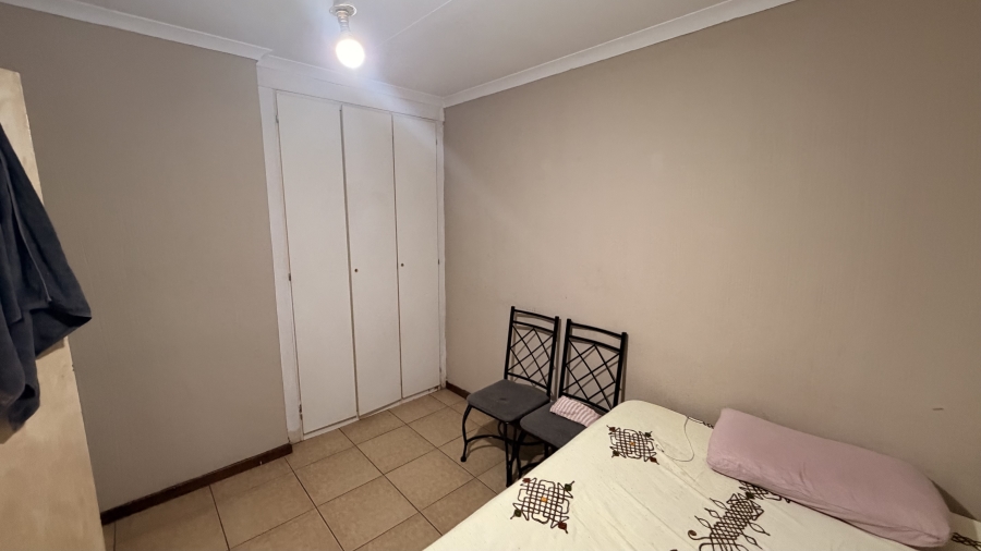 2 Bedroom Property for Sale in Baileys Muckleneuk Gauteng