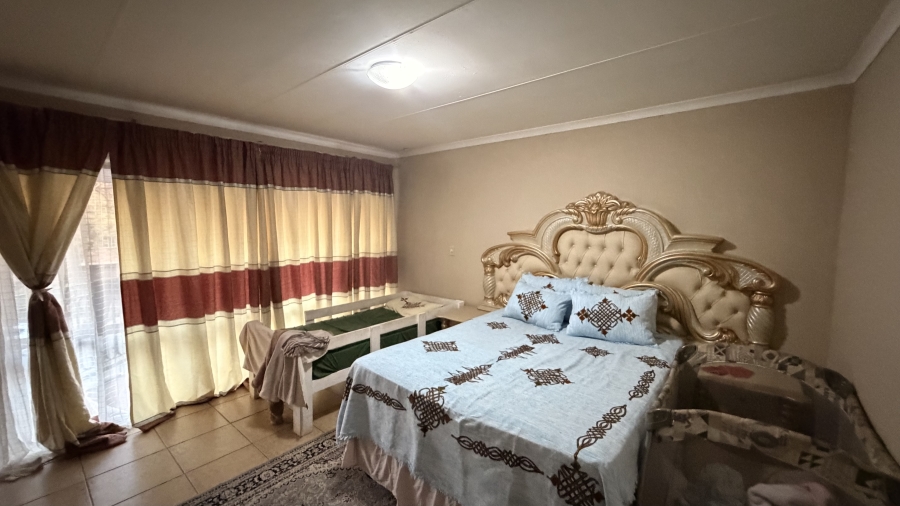 2 Bedroom Property for Sale in Baileys Muckleneuk Gauteng