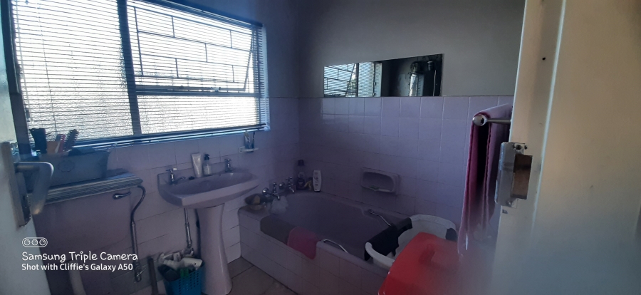 To Let 3 Bedroom Property for Rent in Leondale Gauteng