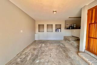 3 Bedroom Property for Sale in Oakdene Gauteng