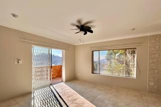 3 Bedroom Property for Sale in Oakdene Gauteng