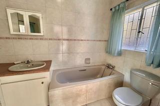 3 Bedroom Property for Sale in Oakdene Gauteng