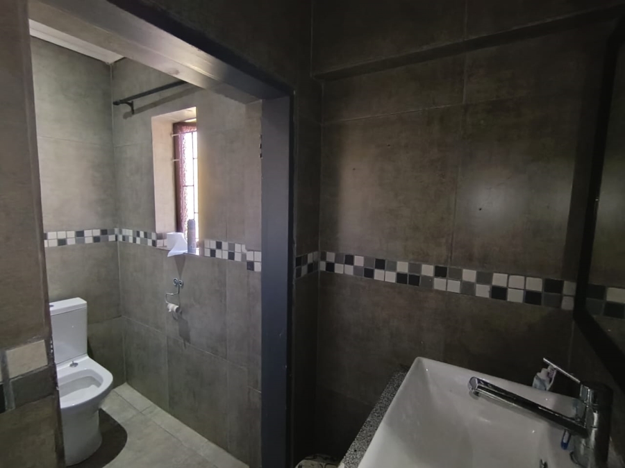 4 Bedroom Property for Sale in Sunair Park Gauteng