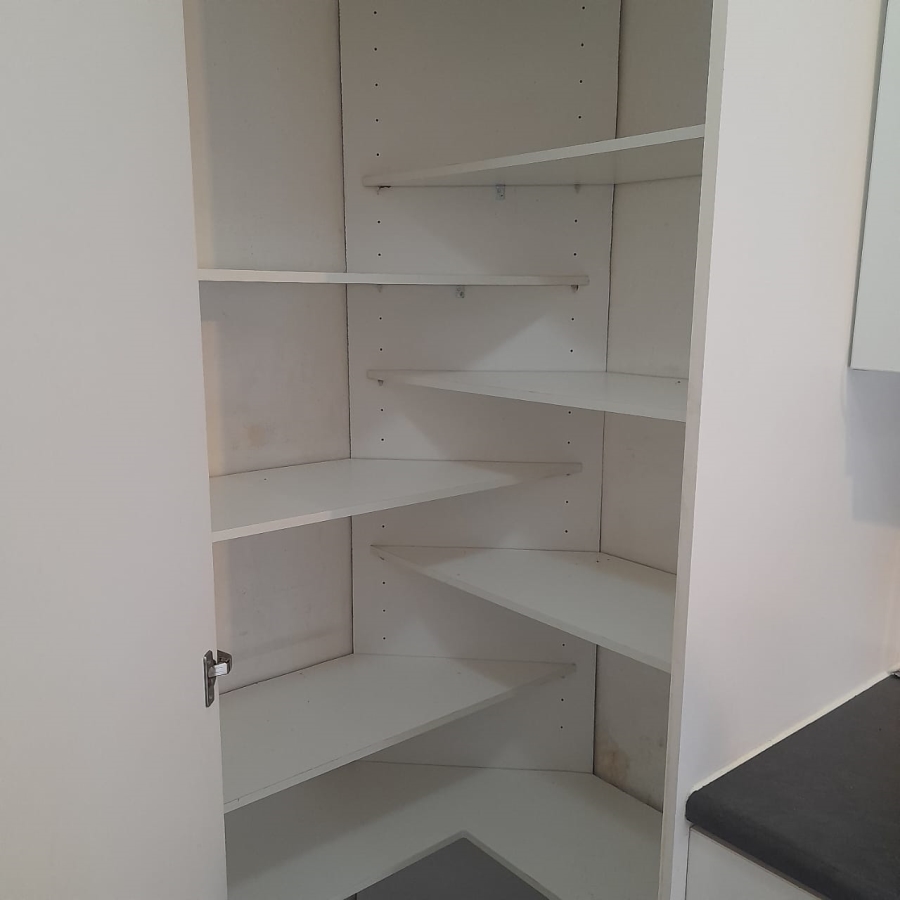 2 Bedroom Property for Sale in Birchleigh Gauteng
