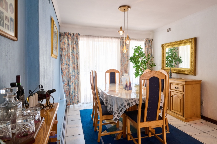 3 Bedroom Property for Sale in Vorna Valley Gauteng