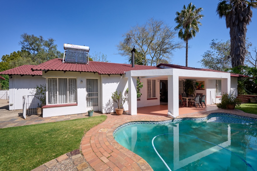 3 Bedroom Property for Sale in Vorna Valley Gauteng