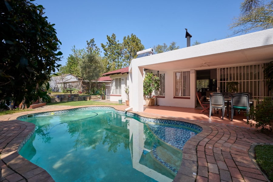 3 Bedroom Property for Sale in Vorna Valley Gauteng