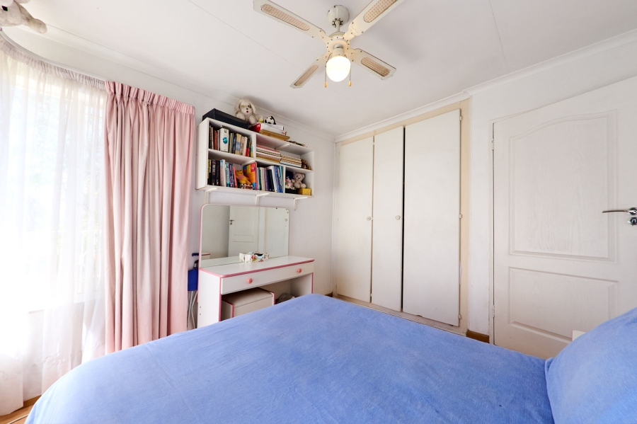 3 Bedroom Property for Sale in Vorna Valley Gauteng